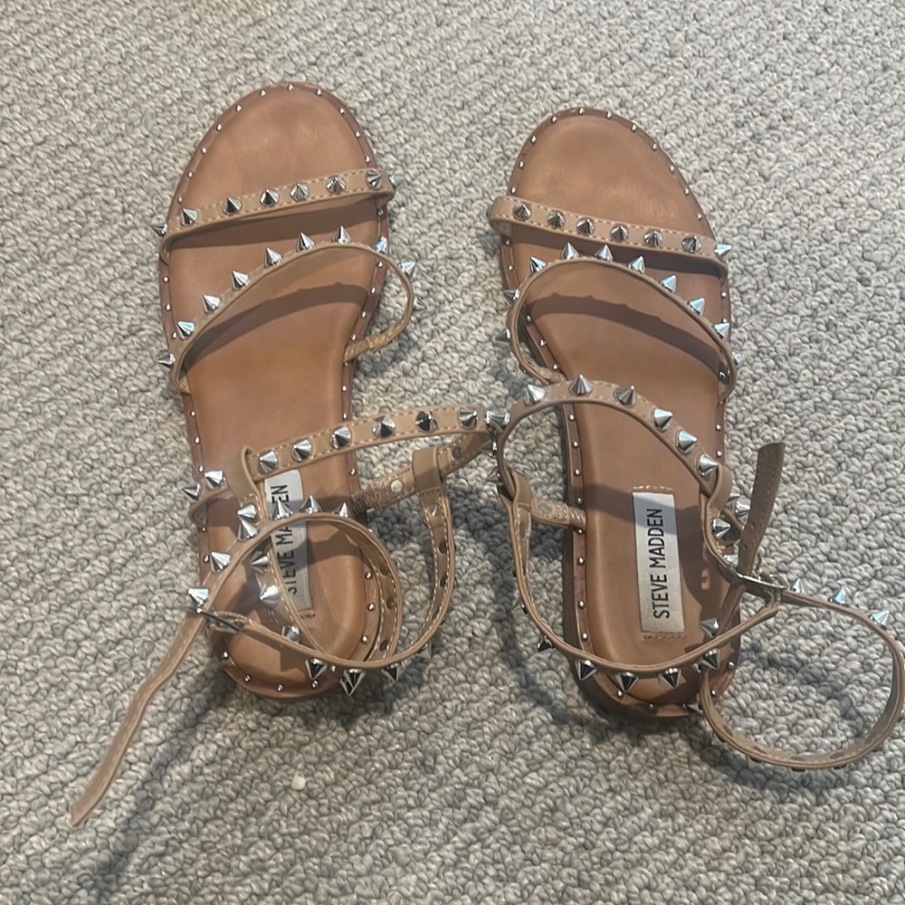 Steve Madden sandals